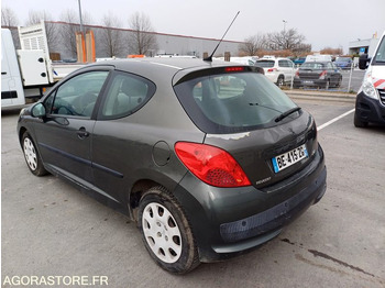 Automóvel PEUGEOT