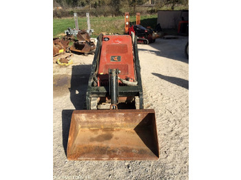 Pá carregadora PORTE OUTILS à chenilles DITCH WITCH SK500: foto 4 Pá carregadora PORTE OUTILS à chenilles DITCH WITCH SK500: foto 4