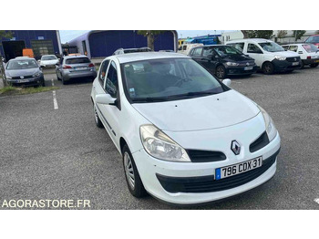 Automóvel RENAULT
