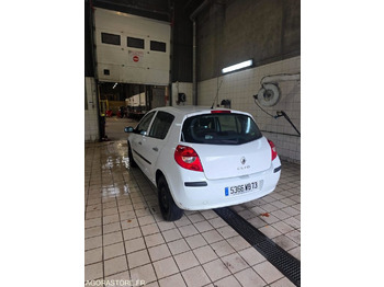 Automóvel RENAULT