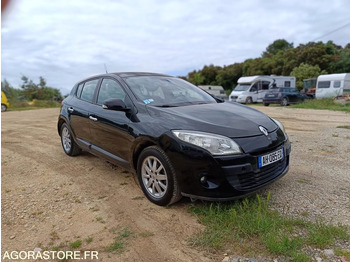 Automóvel RENAULT