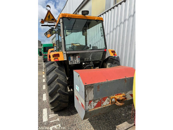 Leasing de  RENAULT TRACTEUR 750MI  + CHARGEUR FAUCHEUX F256 BB-157-LJ RENAULT TRACTEUR 750MI  + CHARGEUR FAUCHEUX F256 BB-157-LJ: foto 1