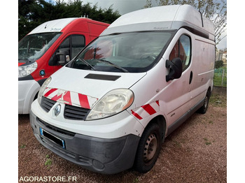 Furgão RENAULT Trafic 2.0