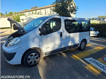 Minibus RENAULT Trafic