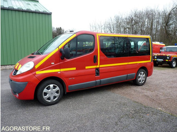 Furgão compacto Renault Trafic 9 Places: foto 5