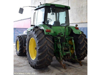 Trator JOHN DEERE 8200