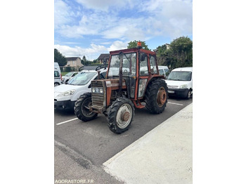 Trator MASSEY FERGUSON