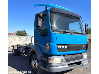 Camião DAF LF 55 220