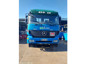 Camião MERCEDES-BENZ