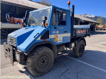 Camião UNIMOG U90