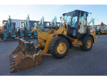 Pá carregadora de rodas CATERPILLAR 906M