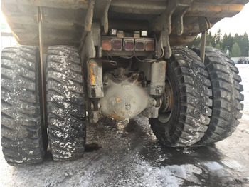 Leasing de Komatsu HD 405-6 Komatsu HD 405-6: foto 5 Leasing de Komatsu HD 405-6 Komatsu HD 405-6: foto 5