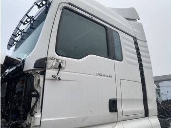 Porta e peças MAN TGX