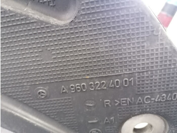 Suspensão por Camião Mercedes-Benz: foto 3