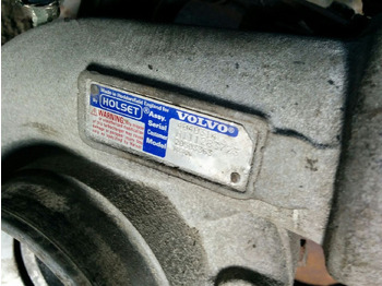 Turbocompressor por Ônibus Volvo HOLSET HX40M . HX40G Iveko   Volvo Iveko Cursor-8: foto 4