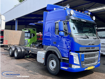 Camião chassi VOLVO FM