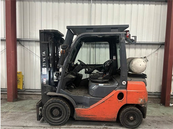 Empilhadeira a gás TOYOTA FGF 25