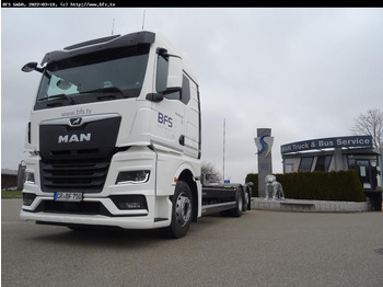 Camião transportador de contêineres/ Caixa móvel MAN TGX