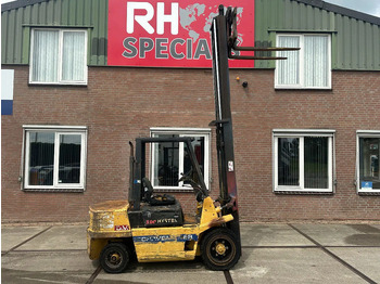 Empilhadeira a diesel HYSTER