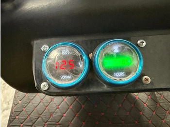 Mini escavadeira JPC HT12 - NEW AND UNUSED!: foto 5