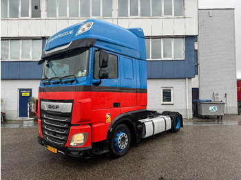 Tractor DAF XF 450