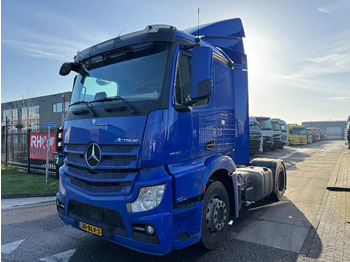 Tractor MERCEDES-BENZ Actros 1836