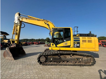 Escavadora de rastos KOMATSU PC210LC-11