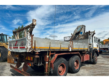 Camião de caixa aberta/ Plataforma, Camião grua Iveco 330 26 con gru: foto 4