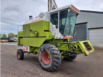 Ceifeira debulhadora Claas Dominator 68s: foto 3