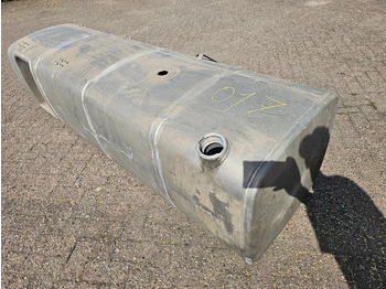 Tanque de combustível por Camião DAF Dieseltank - 1944801 - 845 Liter L68 B230 H63: foto 2