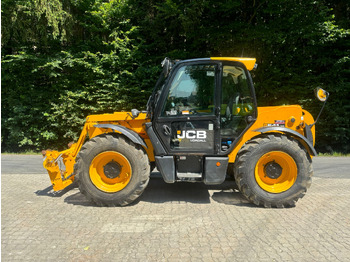 Pá carregadora de rodas JCB