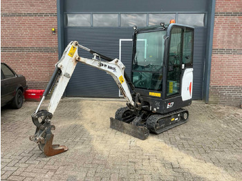 Mini escavadeira BOBCAT E17