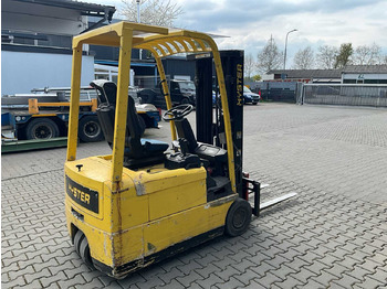 Empilhadeira HYSTER