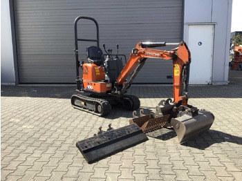 Mini escavadeira HITACHI
