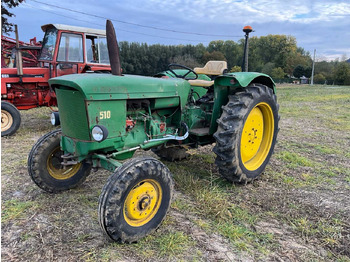 Trator JOHN DEERE