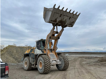 Pá carregadora de rodas LIEBHERR L 576