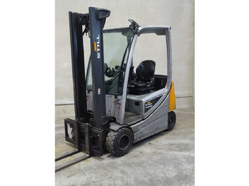 Empilhadeira STILL RX20