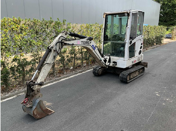 Mini escavadeira TEREX