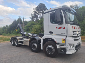 Camião MERCEDES-BENZ Actros