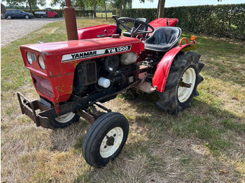 Mini trator YANMAR