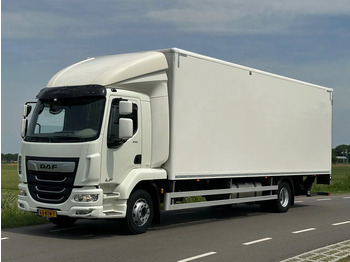 Camião furgão DAF LF 210