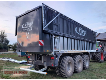 Autocarregadora FLIEGL