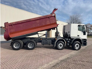 Camião basculante Iveco Eurotrakker 340 380 8X4 Euro 2: foto 4