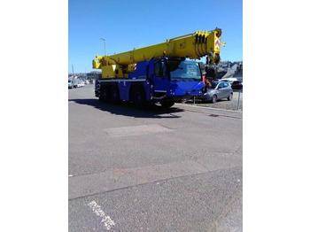 Grua móvel LIEBHERR LTM 1055-3.2