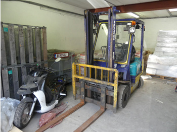 Empilhadeira KOMATSU