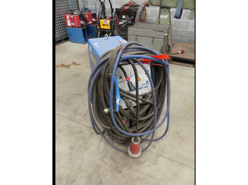 Máquina para metal
