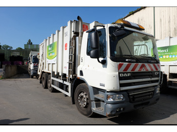 Caminhão de lixo DAF CF 75