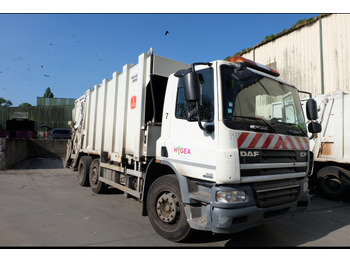 Caminhão de lixo DAF CF 75