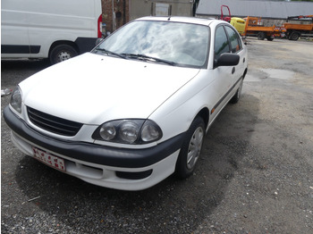 Automóvel TOYOTA