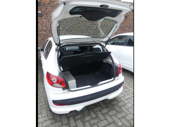 Automóvel Voiture Peugeot 206+ (2010-119.445 km): foto 3